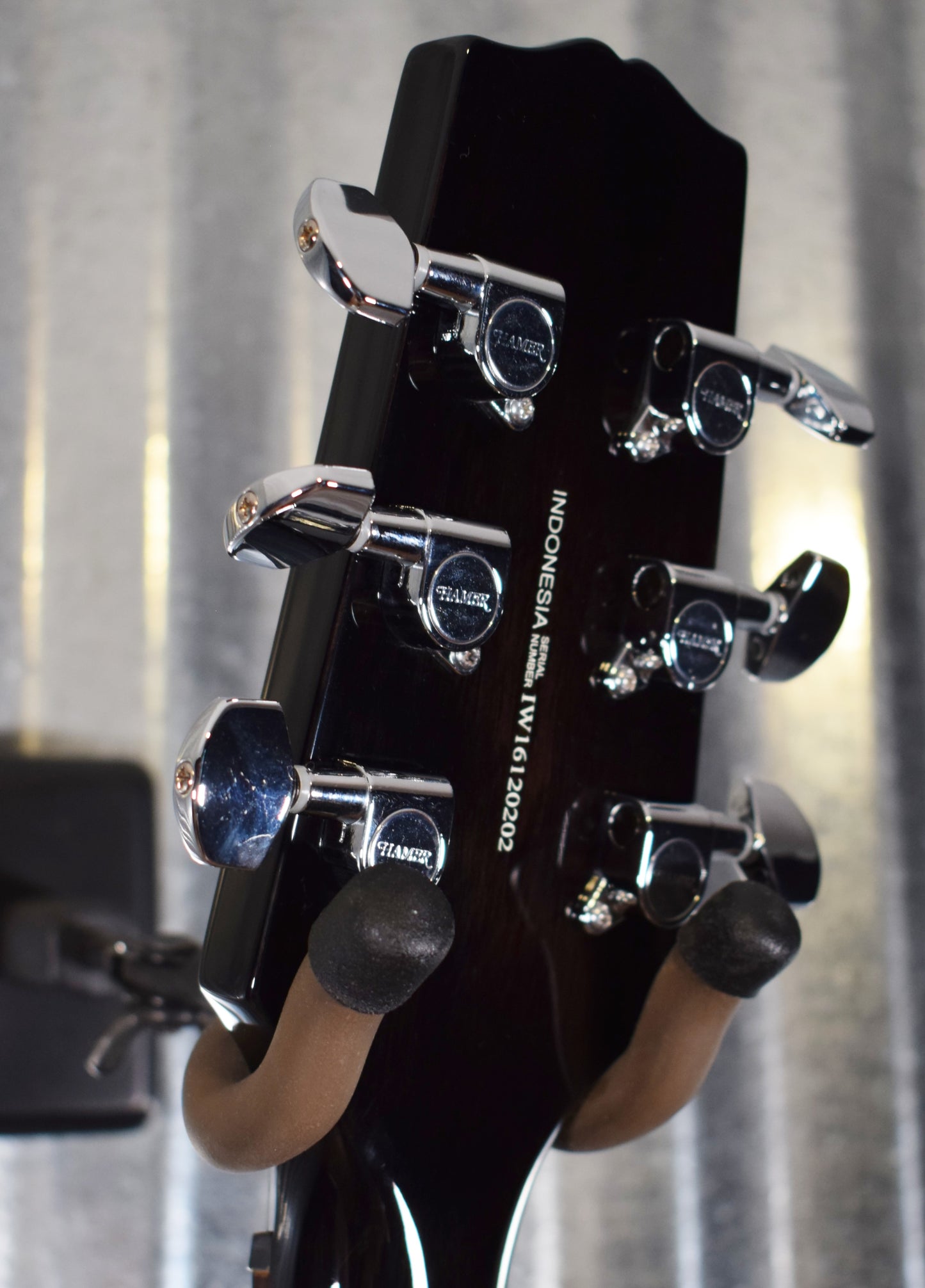 Hamer Archtop Flame Trans Black Double Cut Guitar SATF-TBK Demo #0202