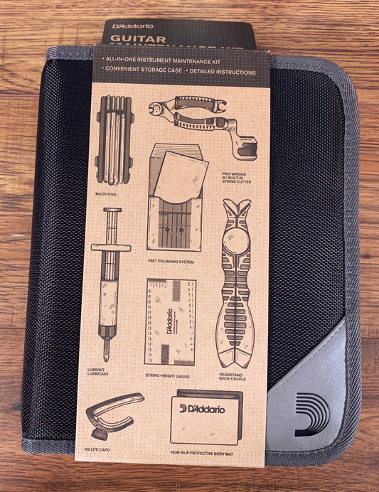 D'Addario Planet Waves PW-EGMK-01 Premium Guitar Maintenance Kit