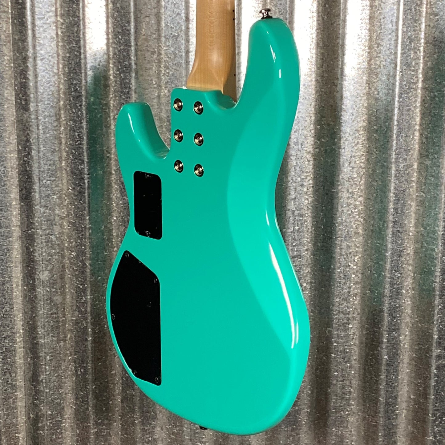 G&L USA L-2000 Fretless 4 String Bass Belair Green & Case #1068 Demo