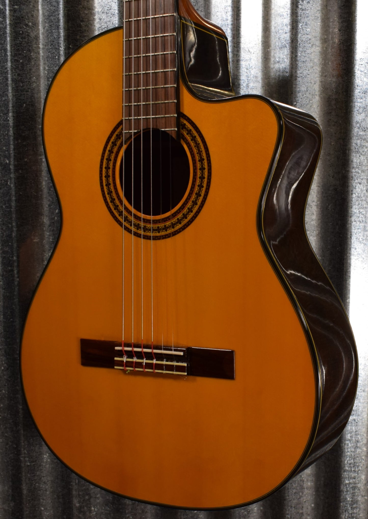 Takamine G Series EG522C Cutaway Classical Acoustic Electric & Case #1566 Used