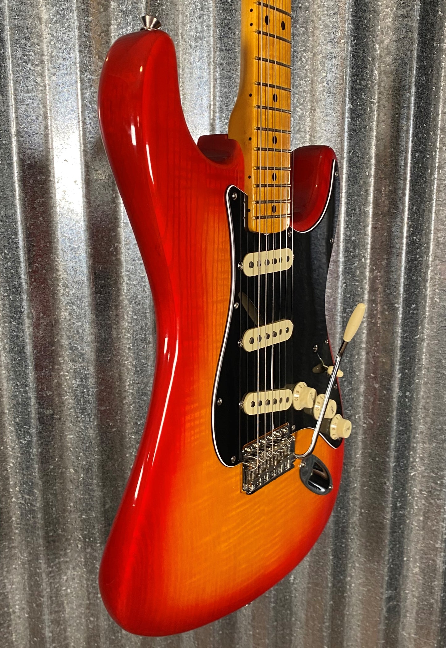 Fender Limited Editon Rarities Flame Ash Top Birdseye Fingerboard Stratocaster Plasma Red Burst Guitar & Case # 6509 Used