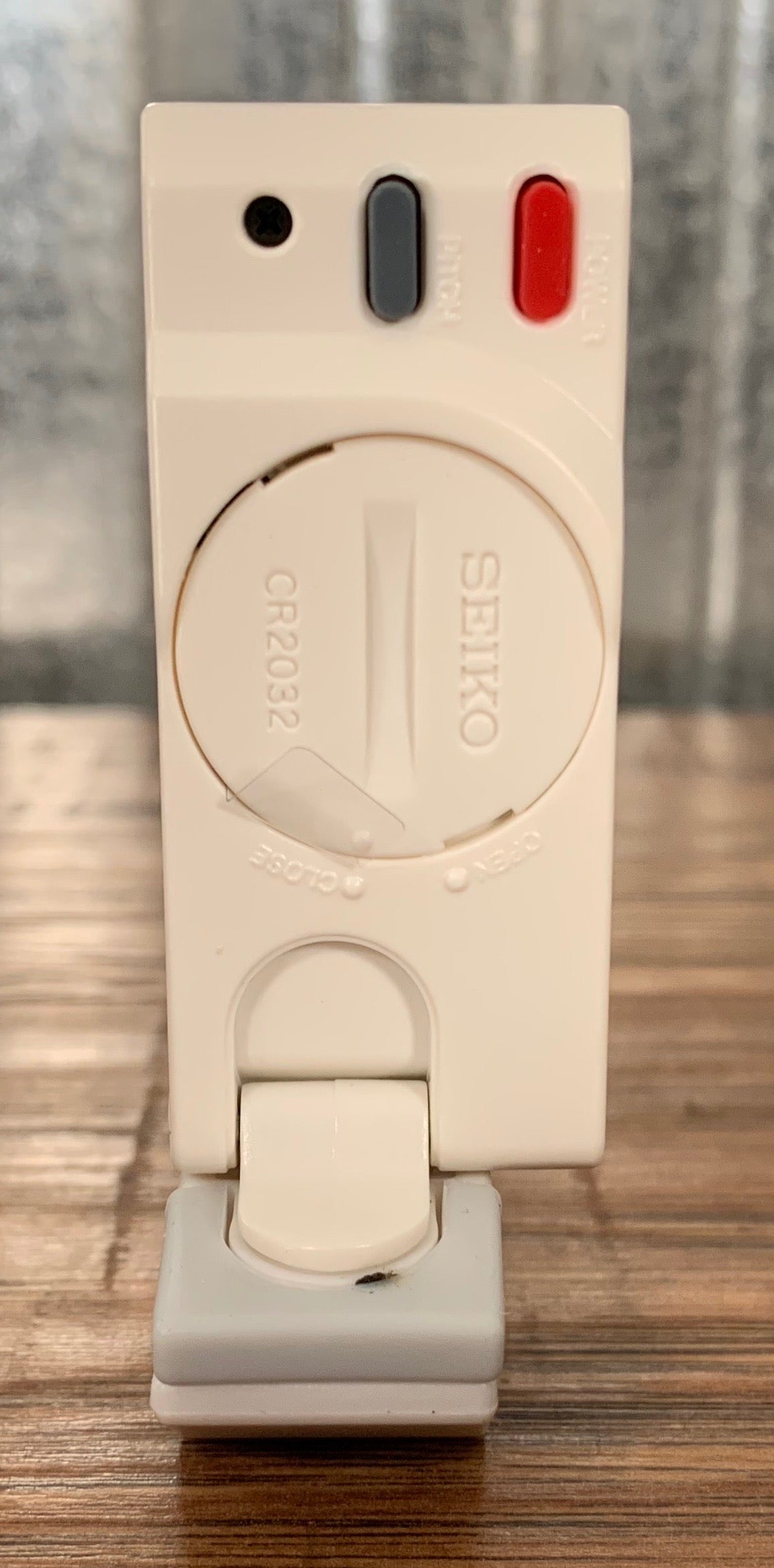 Seiko STX5UWE Clip On Digital LED Ukulele Tuner White