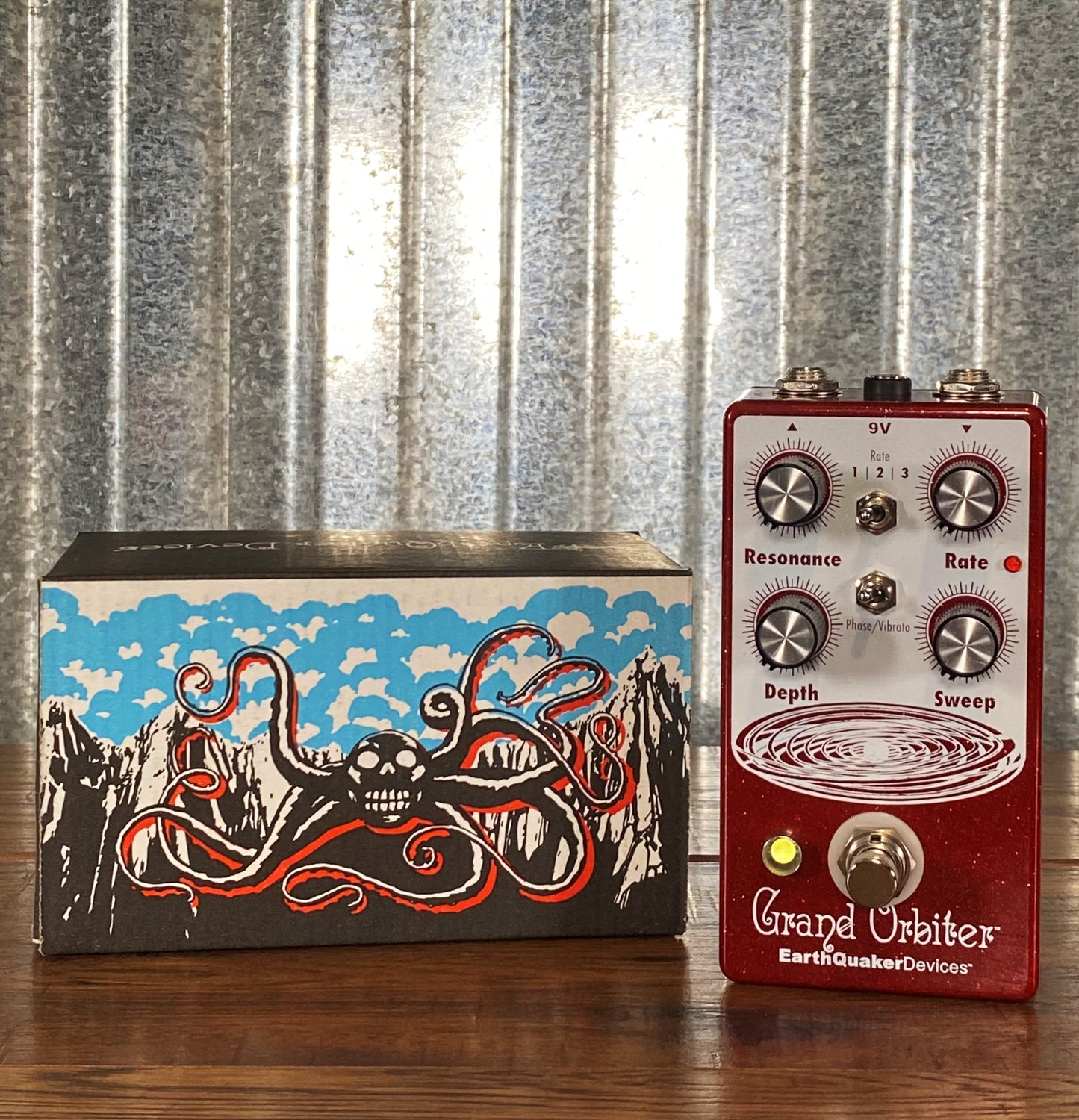 Earthquaker Devices EQD Grand Orbiter V2 Phase Machine Guitar Effect Pedal NOS