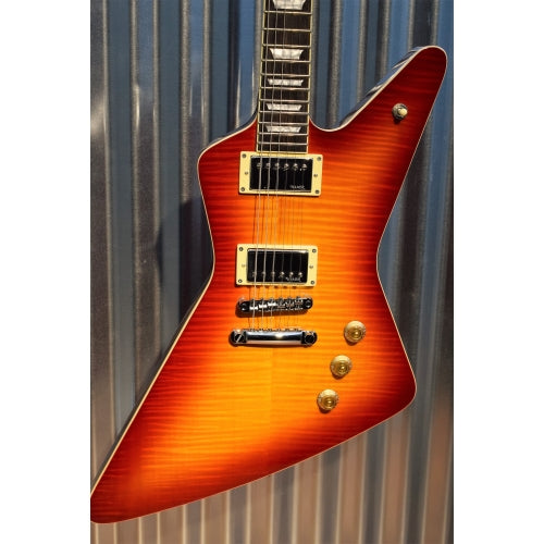 Hamer Guitars Standard Flame Top Cherry Sunburst Electric Guitar & Gig Bag #2302
