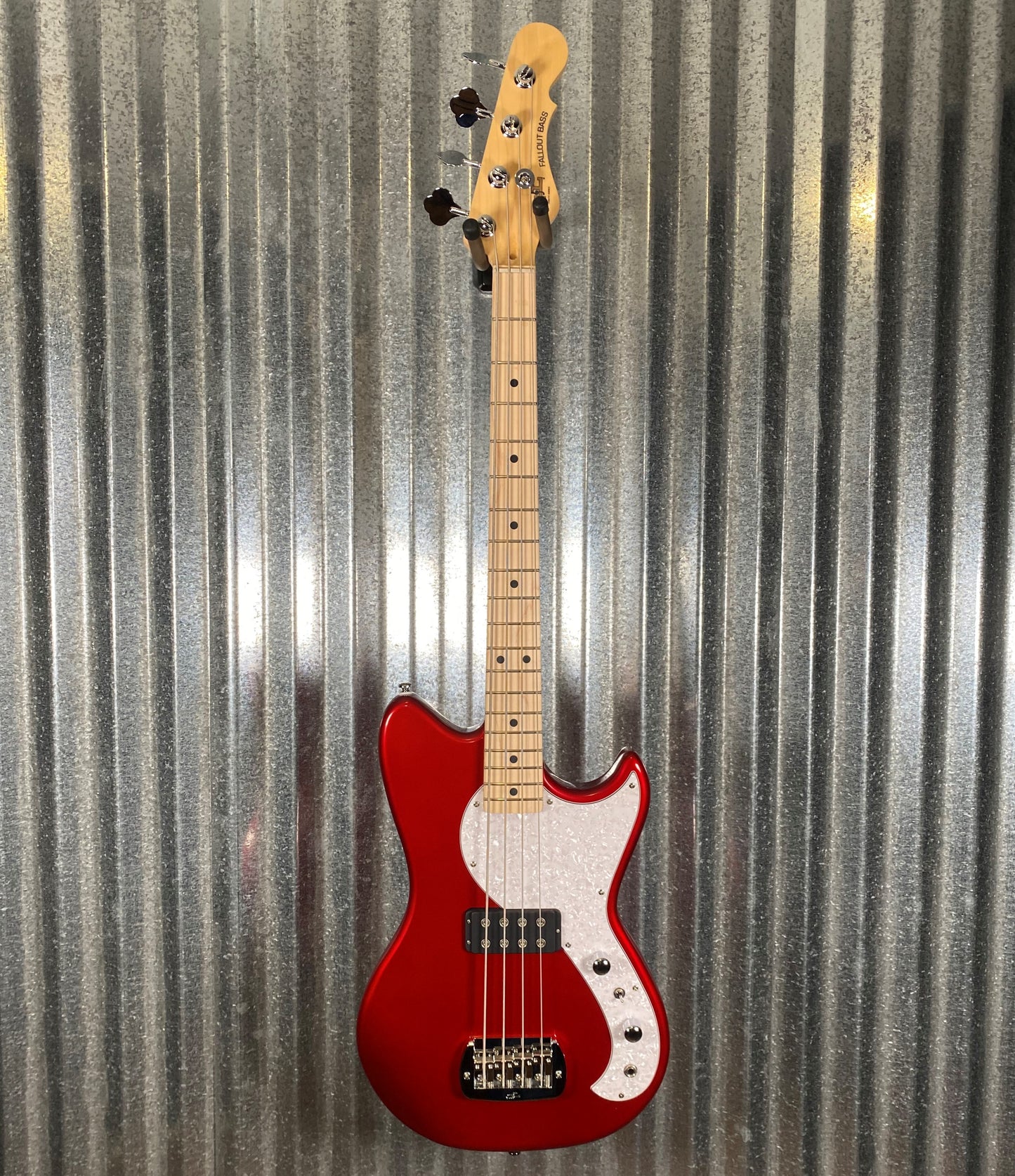 G&L Guitars Tribute Fallout Bass Short Scale 4 String Candy Apple Red #2223