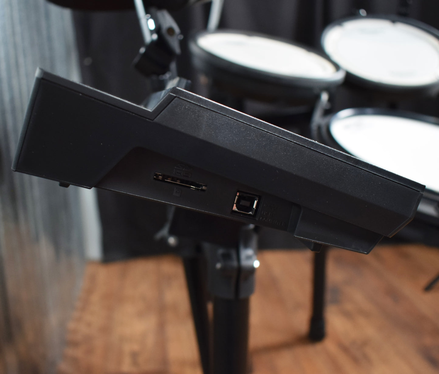 Roland TD-17KV V-Drums Electronic Drum Kit & MDS Compact Drum Stand