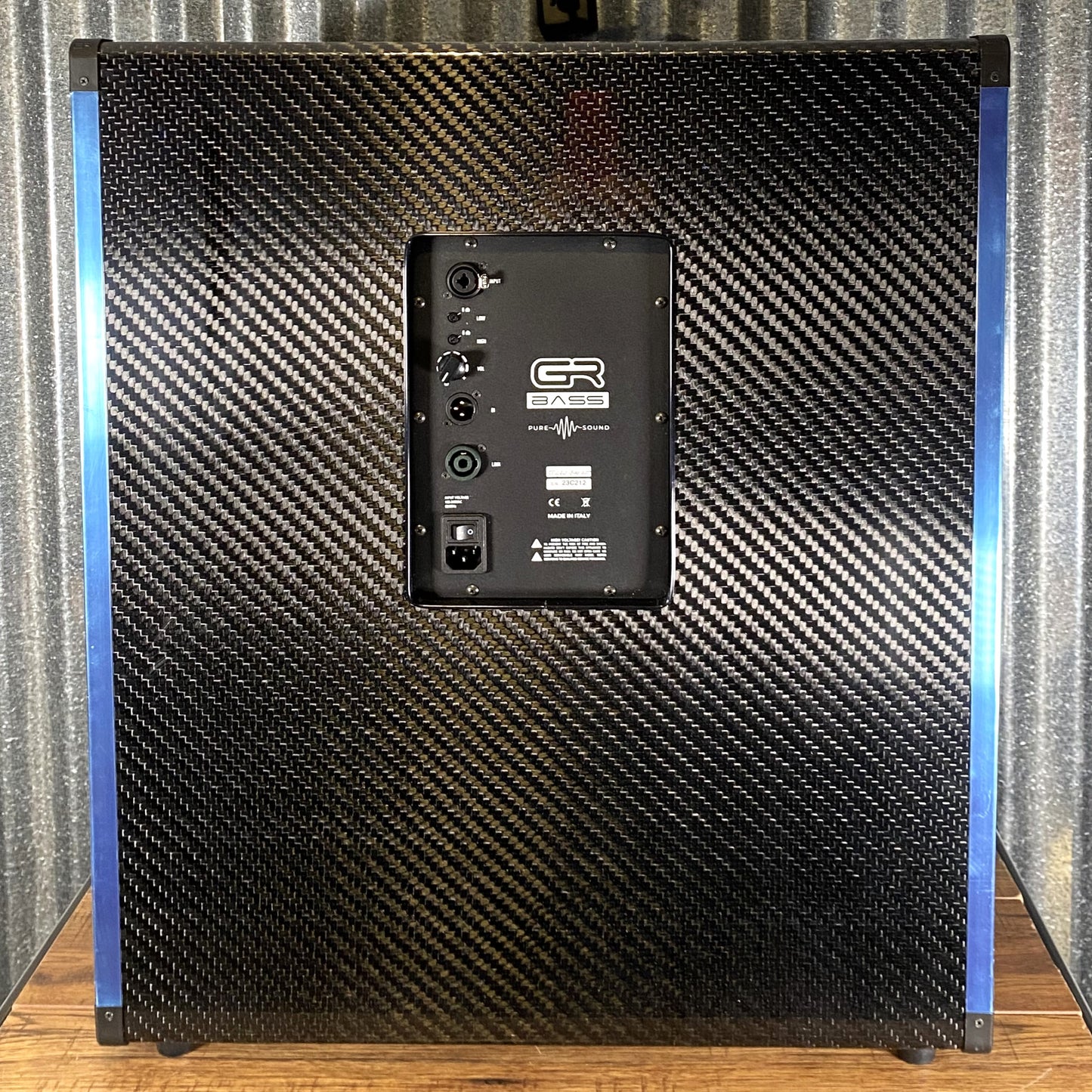GR Bass AT 410 ACT Carbon Fiber 4x10 800 Watt 4 Ohm Active Powered Bass Speaker Cabinet