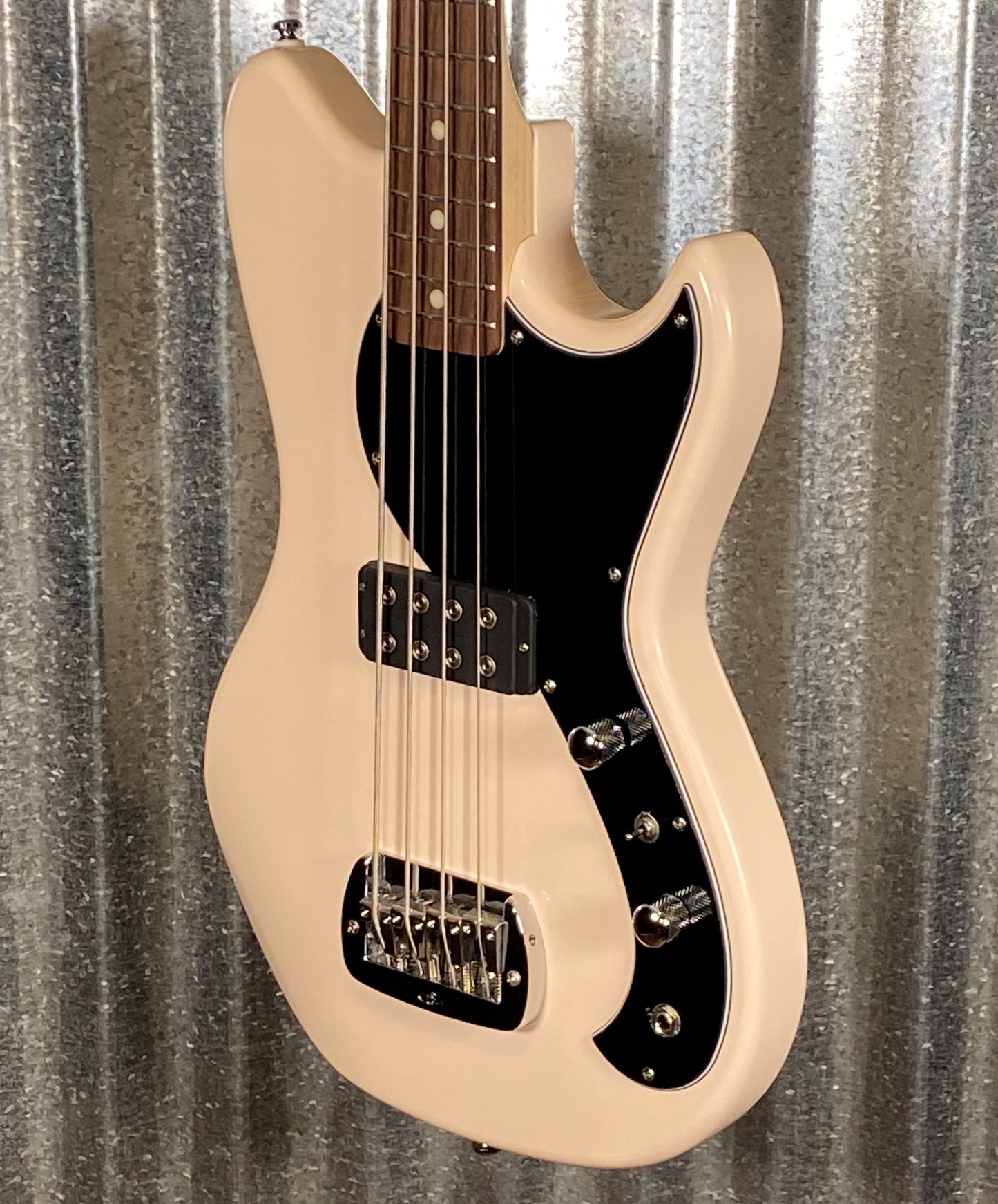 G&L Guitars Tribute Fallout Bass Short Scale 4 String Olympic White #4038