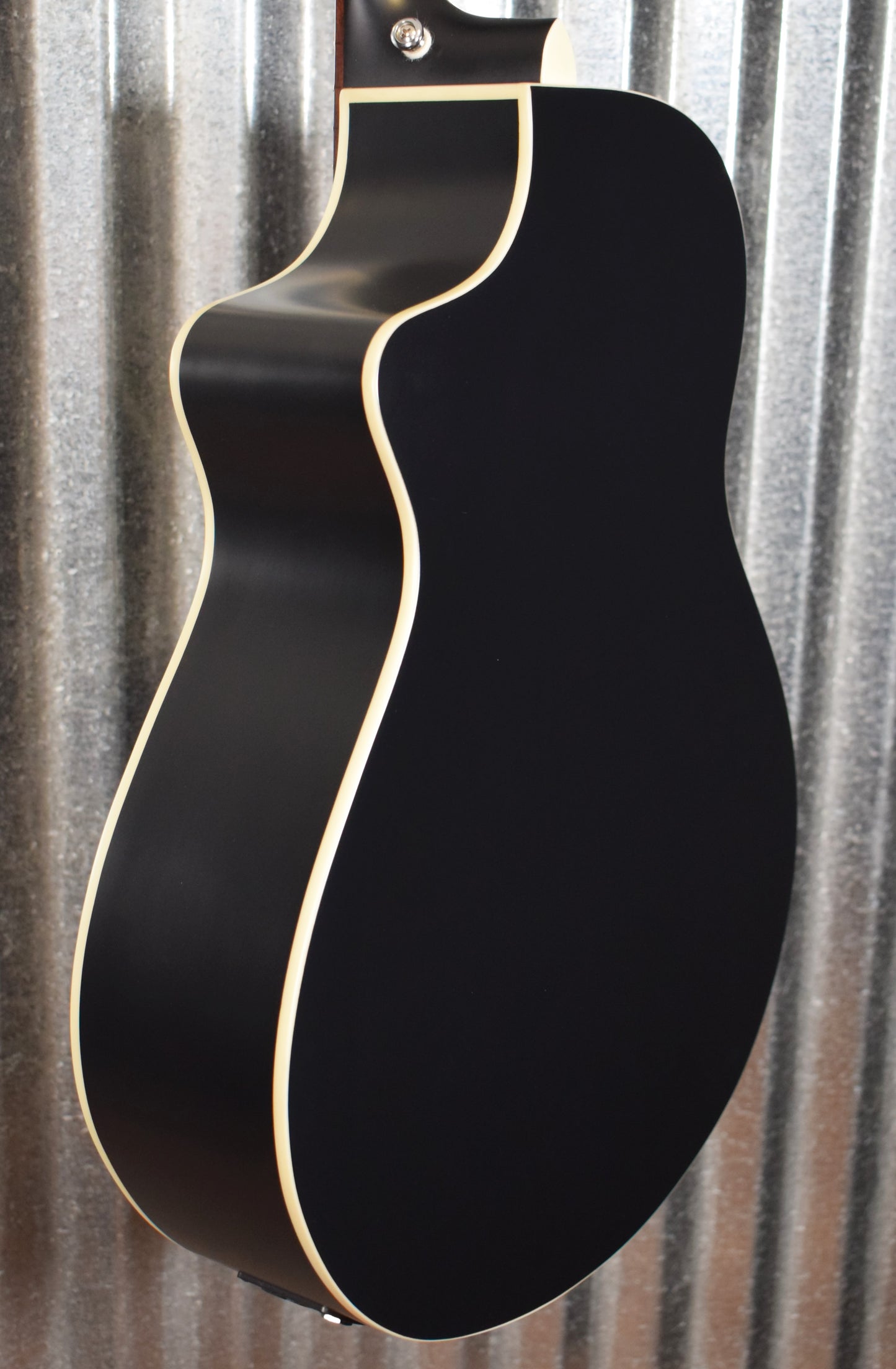 Breedlove Discovery Concert CE Satin Black Acoustic Electric Guitar Blem #7864