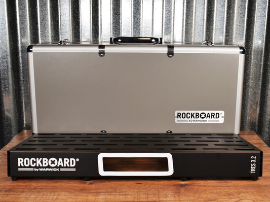 Warwick Rockboard Tres 3.2 C Guitar Effect Pedalboard & Flight Case