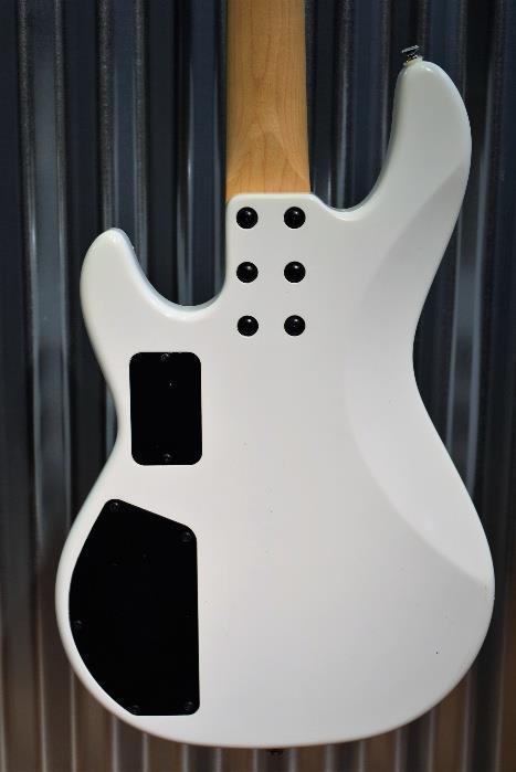 G&L Tribute M-2000 GTB 4 String Carved Top Gloss White Bass & Case M2000 #7566