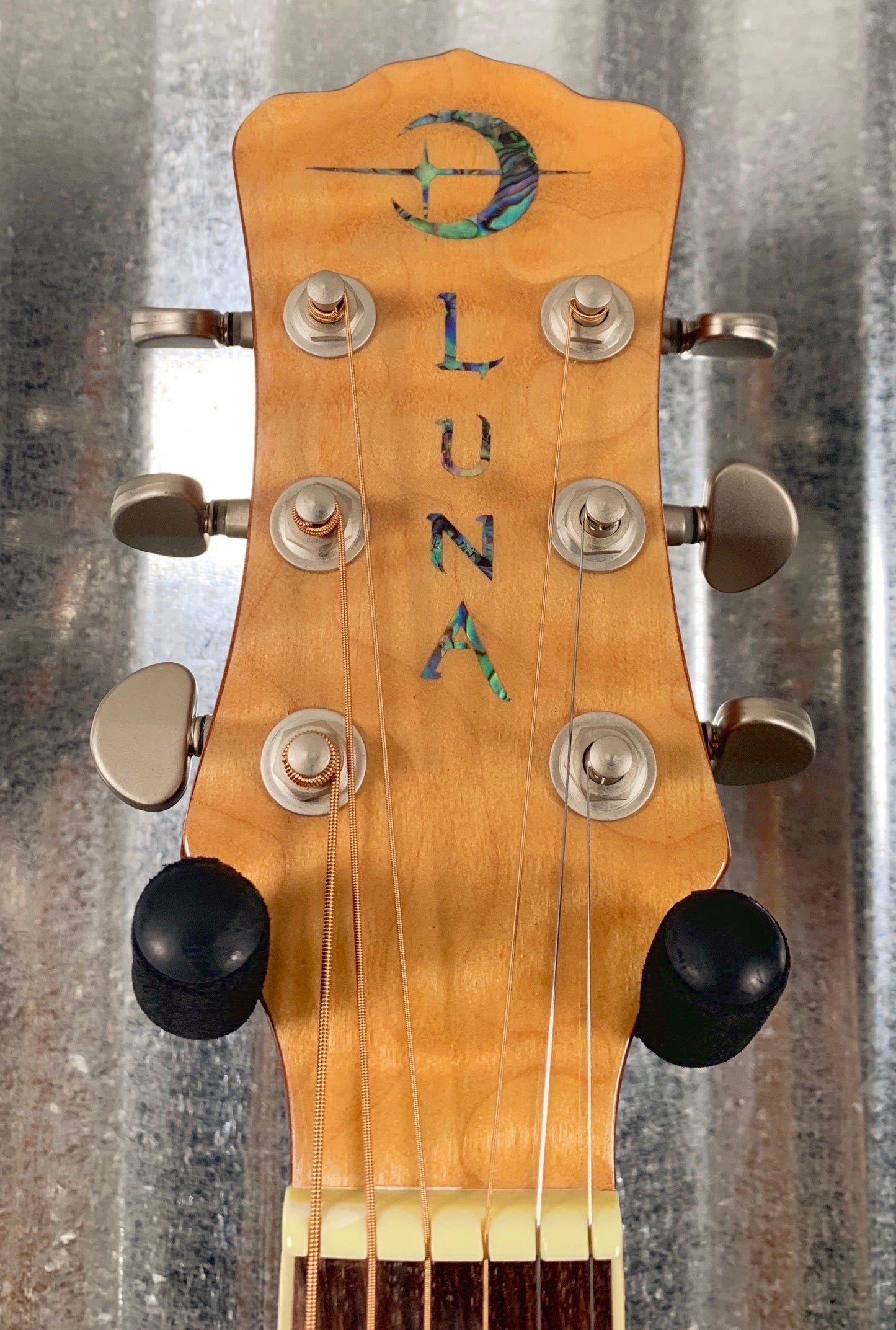 LUNA FAU HUM Fauna Hummingbird Quilt Maple Acoustic Electric Parlor Guitar & Bag #8120 Used