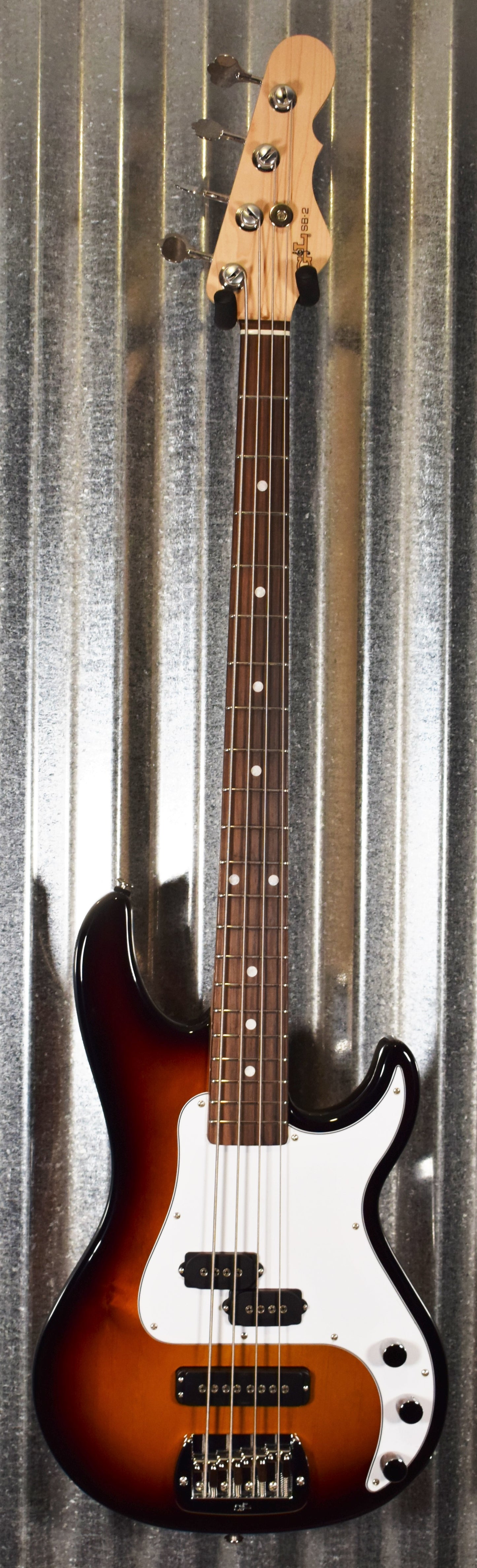 G&L USA SB-2 Sunburst Bass & Case SB2 #1190