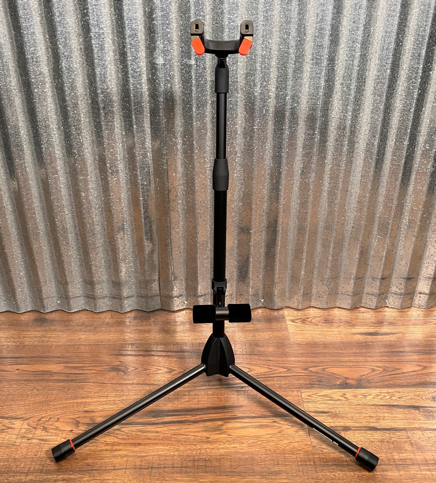 Gator Frameworks GFWGTR1500 Single Hanging Self-Locking Yoke Guitar Stand