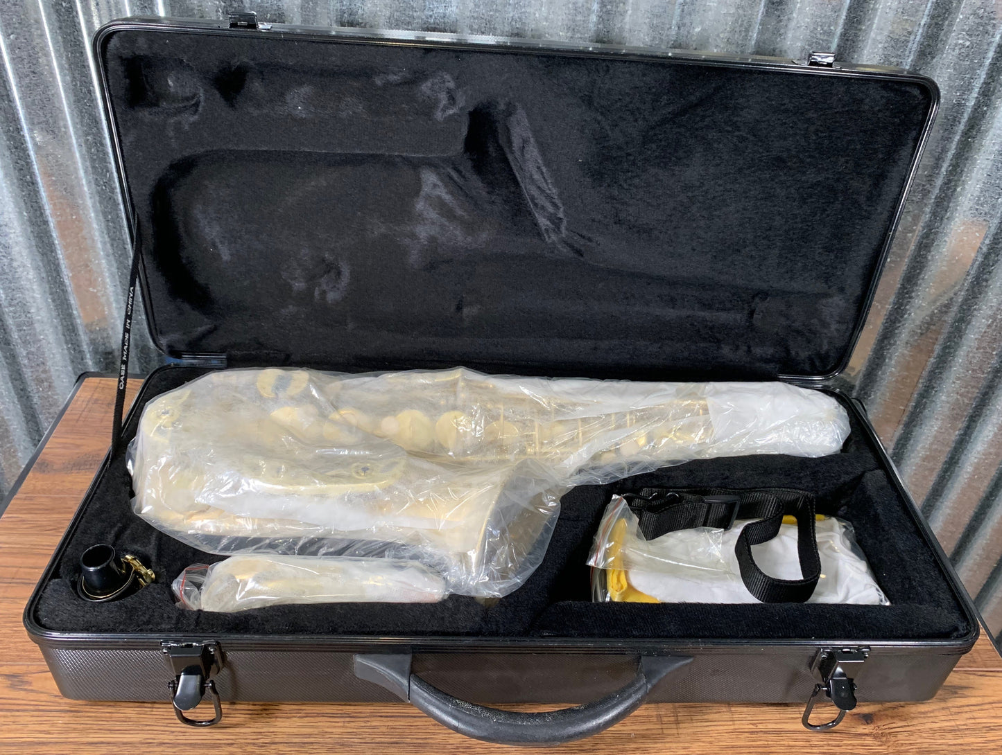 Emperor EAS403 Alto Saxophone & Case #0007 Used