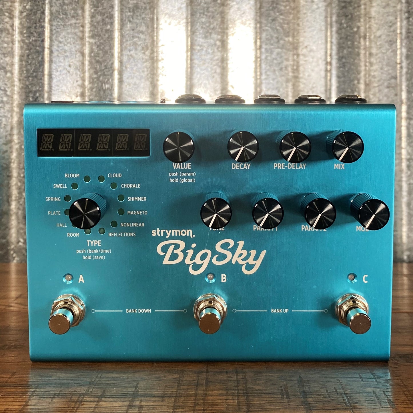 Strymon Big Sky Multidimensional Reverb Guitar Effect Pedal Used