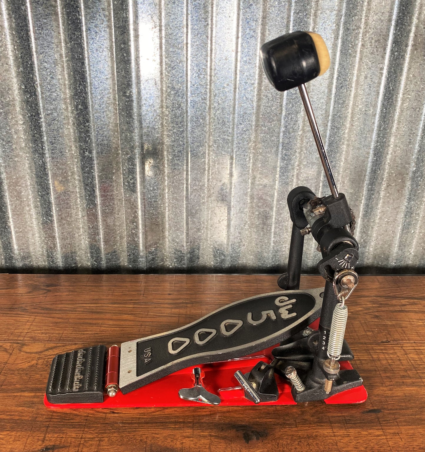 DW USA 5000 Series Single Bass Drum Kick Pedal Used