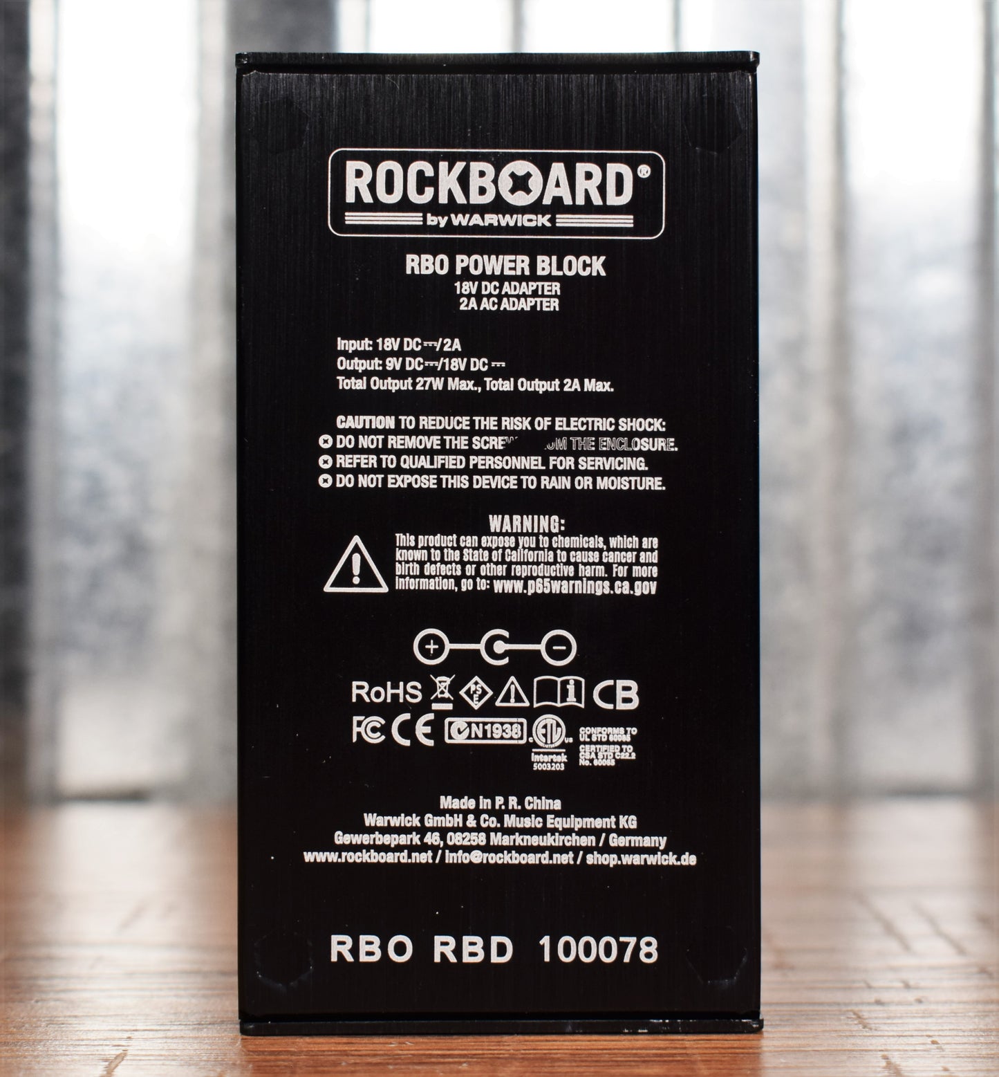 Warwick Rockboard Power Block 10 Outlet 9-18v Guitar Effect Pedal Pedalboard Power Supply