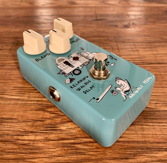Animals Pedals Relaxing Walrus Delay Guitar Effect Pedal