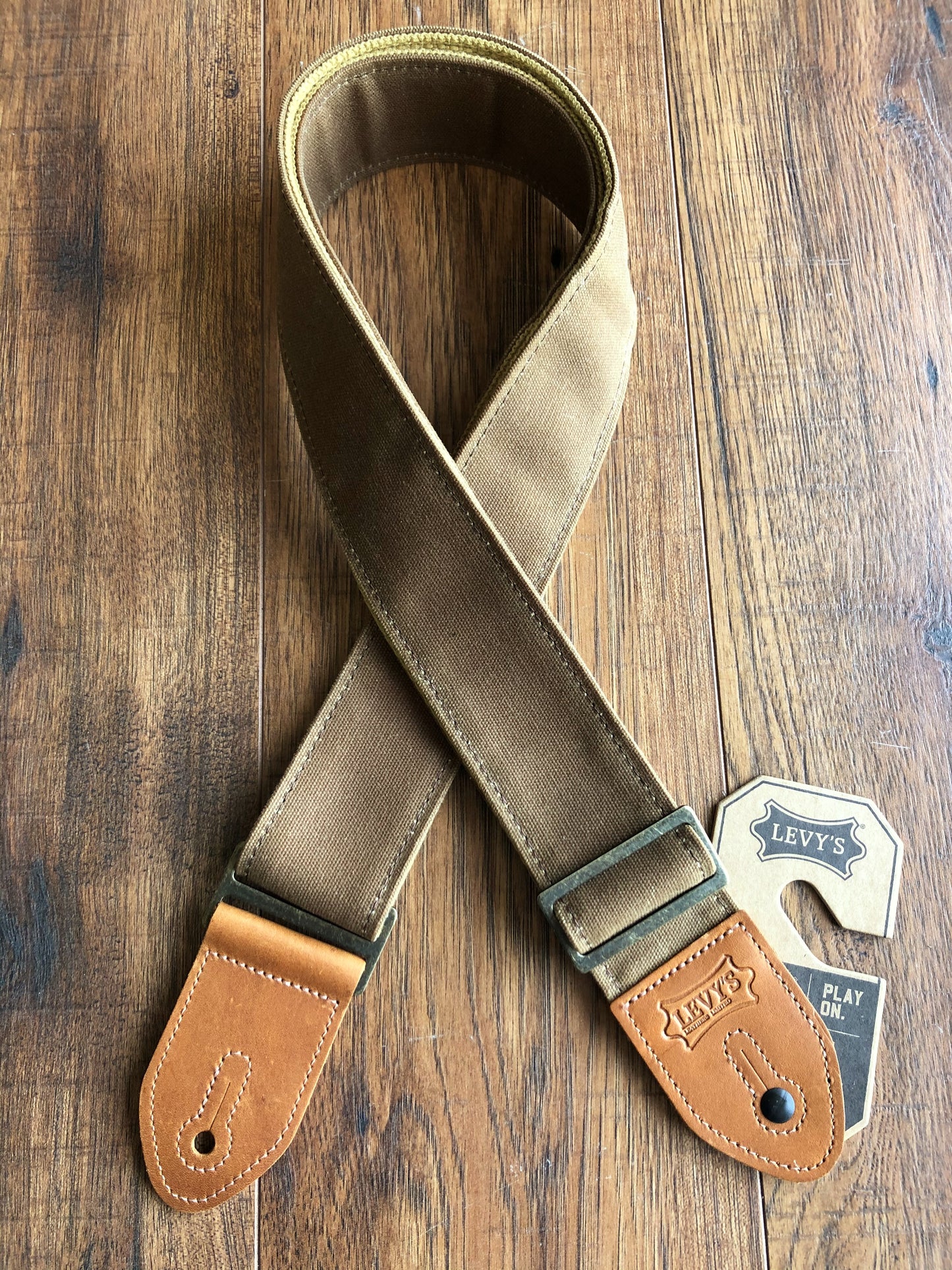 Levy's M7WC-TAN 2" Waxed Canvas Guitar & Bass Strap Tan