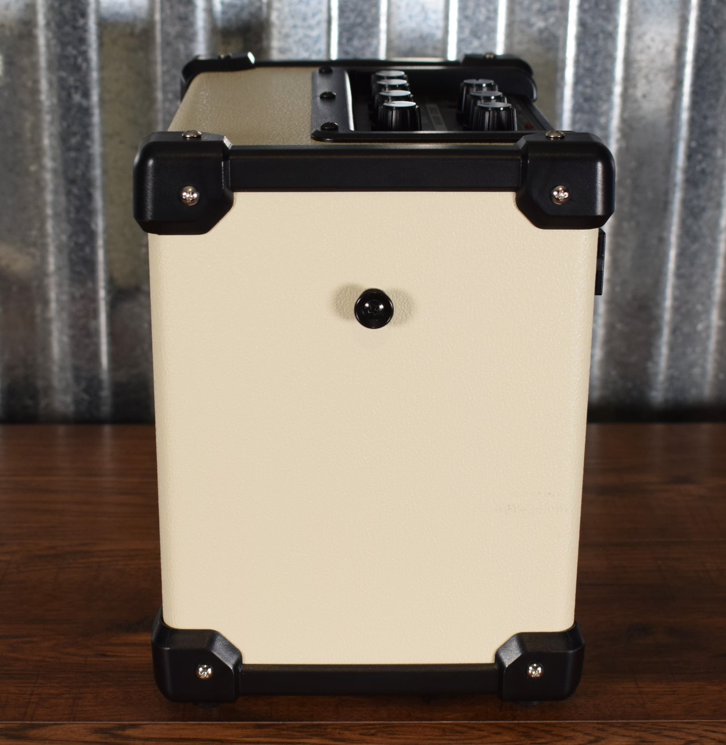 Roland Micro Cube GX 3 Watt 1x5" Battery Powered Guitar Combo Amplifier WHITE