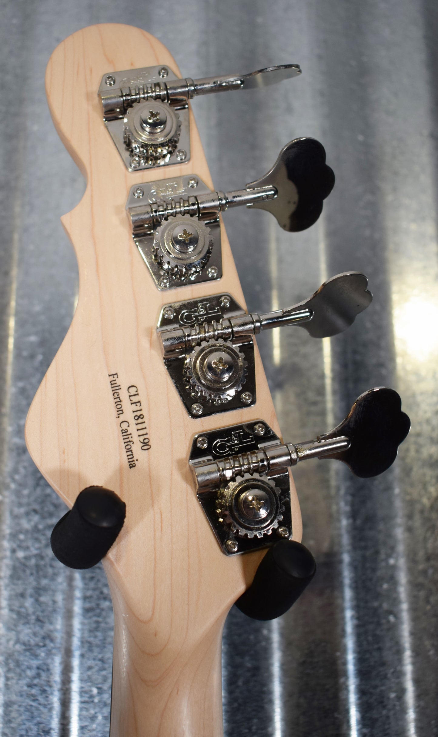 G&L USA SB-2 Sunburst Bass & Case SB2 #1190