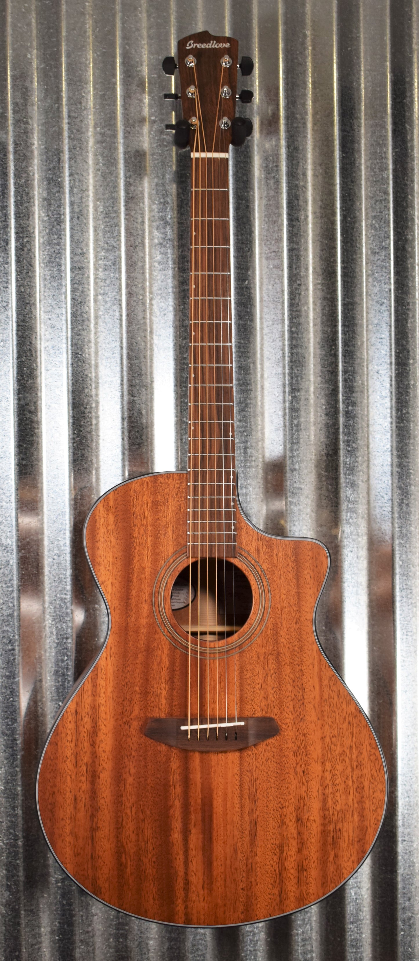 Breedlove Organic Wildwood Concerto Satin CE Acoustic Electric Guitar & Bag #3818