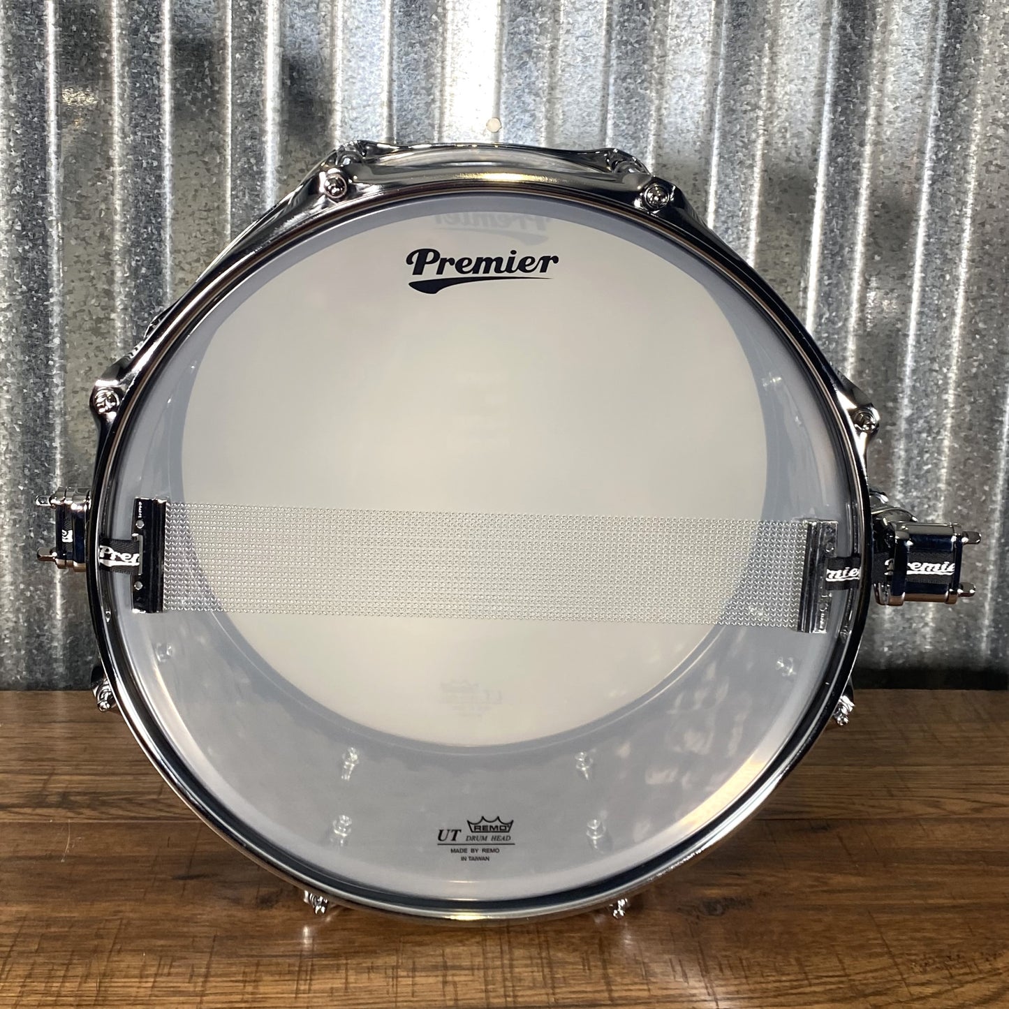 Premier 2608 13" x 5.5" Beatmaker Snare Drum Hammered Brass Black Chrome