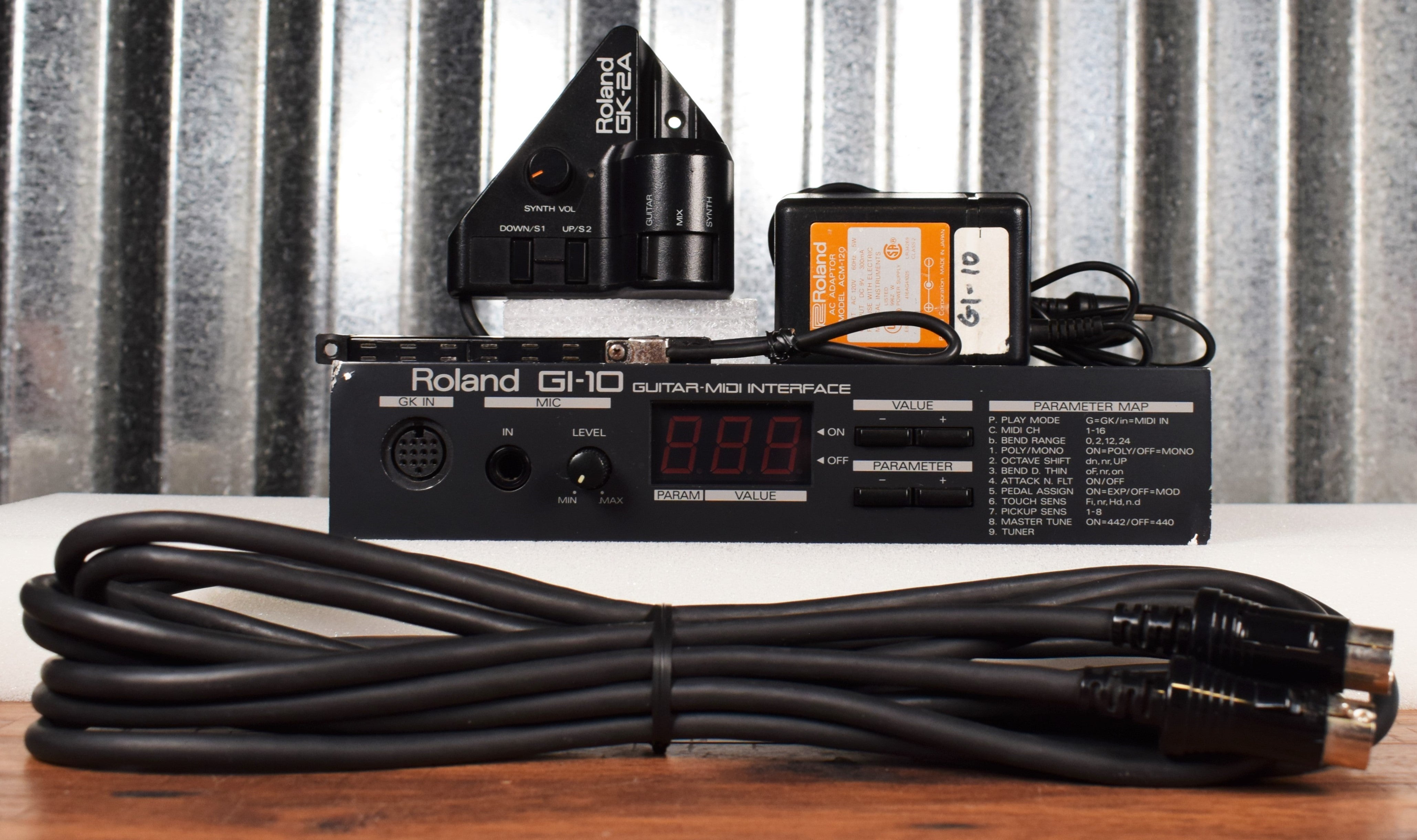 Roland GI-10 Midi Interface & GK-2A Guitar Midi Pickup Used