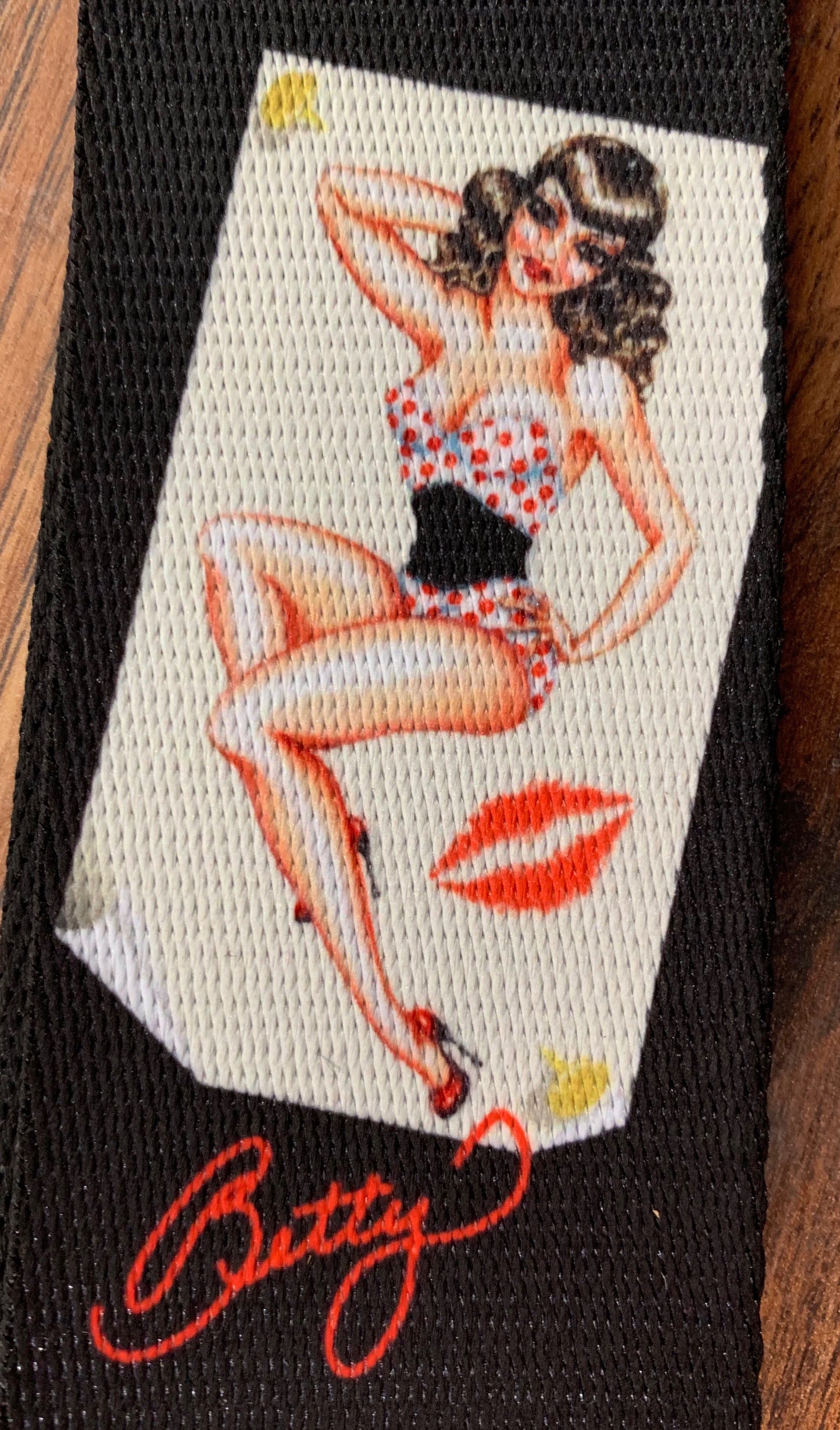 Levy's MPS2-072 2" Sonic-Art Polyester Guitar Strap Pin Up Girls