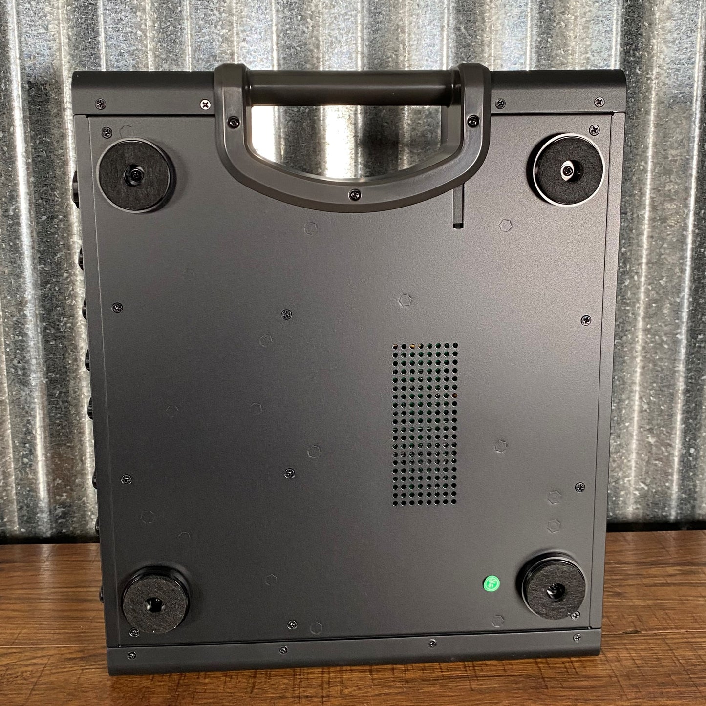 Hartke LX8500 800 Watt Light Weight Tube Preamp Bass Amplifier Head