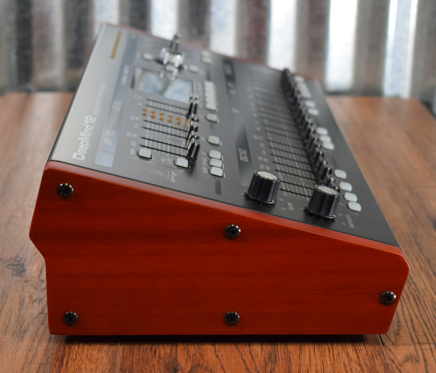 Behringer Deepmind 12D Desktop 12 Voice Synthesizer
