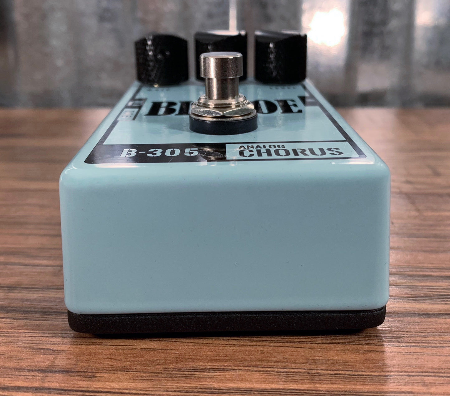 Big Joe Stompbox B-305 Analog Chorus Guitar Effects Pedal Demo