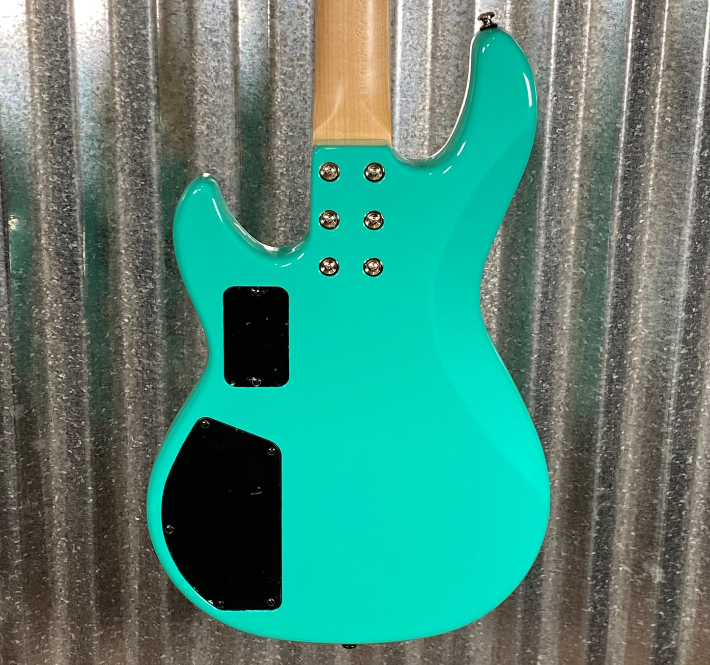 G&L USA L-2000 Fretless 4 String Bass Belair Green & Case #1068 Demo