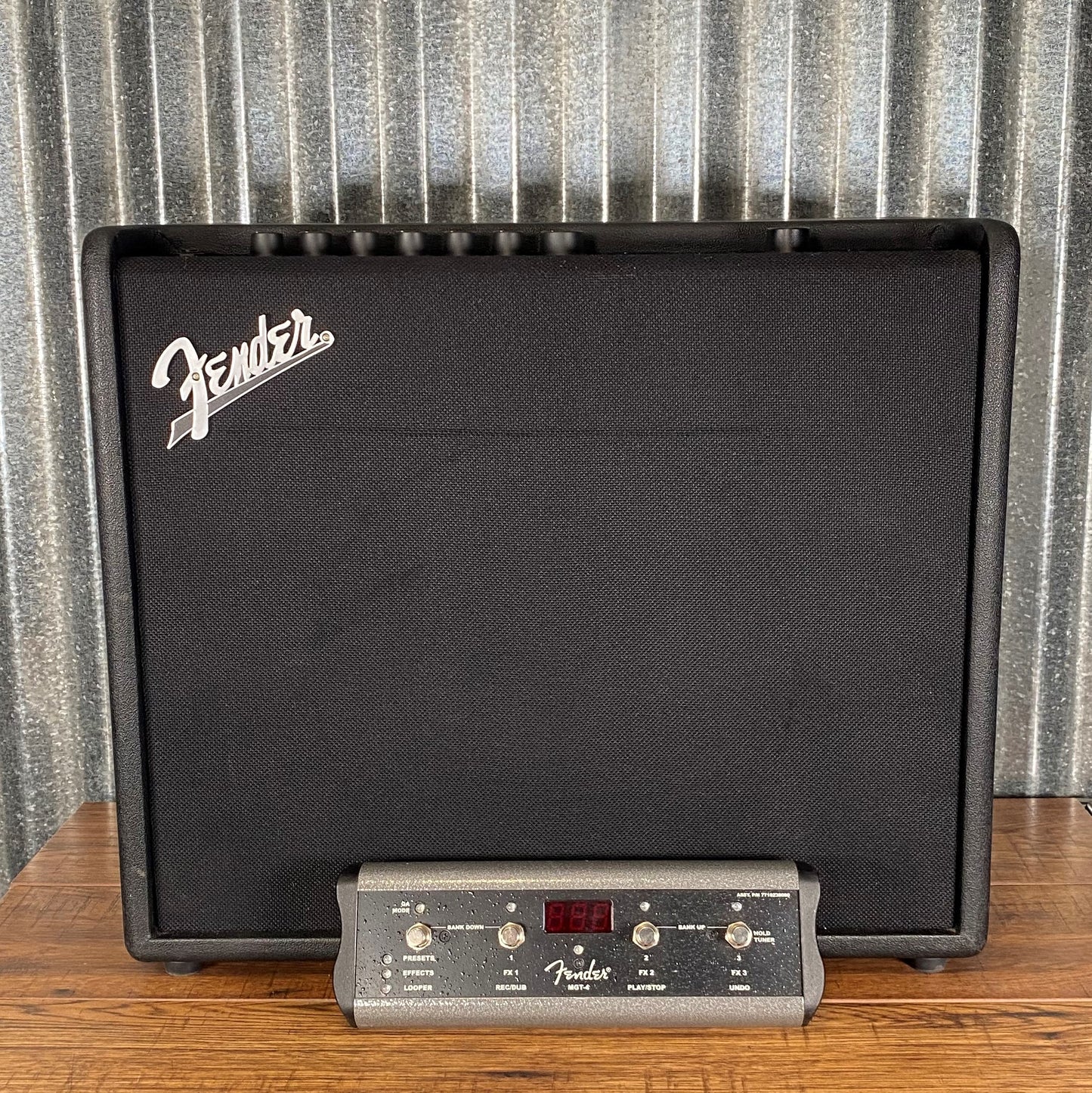 Fender Mustang GT-100 100 Watt 12" Guitar Amplifier Combo Used