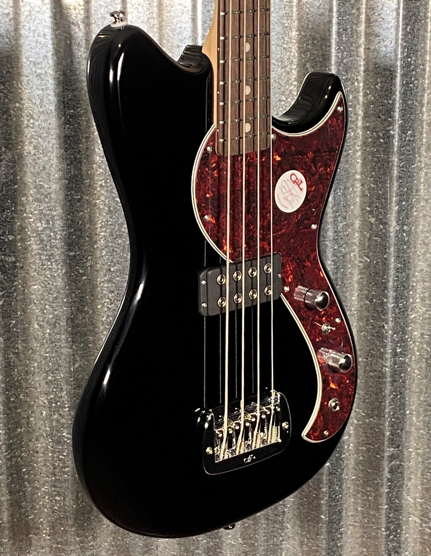 G&L Guitars Tribute Fallout Bass Short Scale 4 String Jet Black #4764