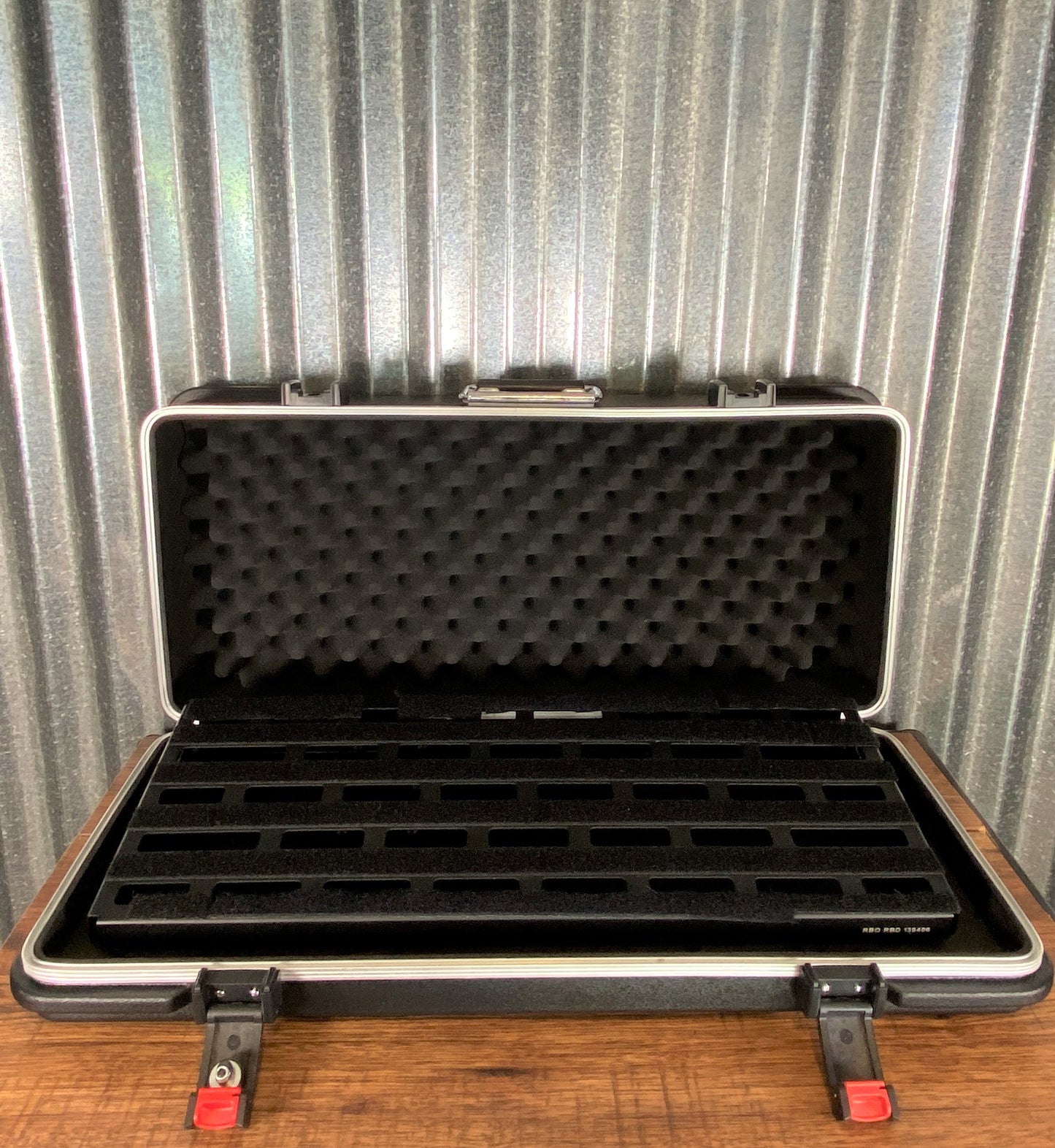 Warwick Rockboard Tres 3.2 A Guitar Effect Pedalboard & ABS Hard Case Demo