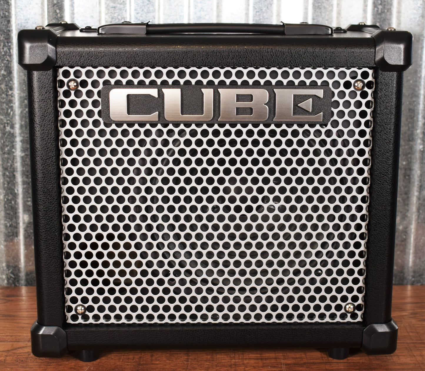 Roland CUBE 10GX 10 Watt 1x8" COSM Effects Guitar Combo Amplifier