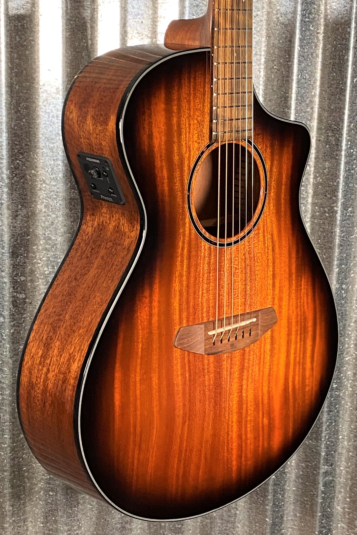 Breedlove Discovery S Concert Edgeburst CE Mahogany Acoustic Electric Guitar DSCN44CEAMAM #5808