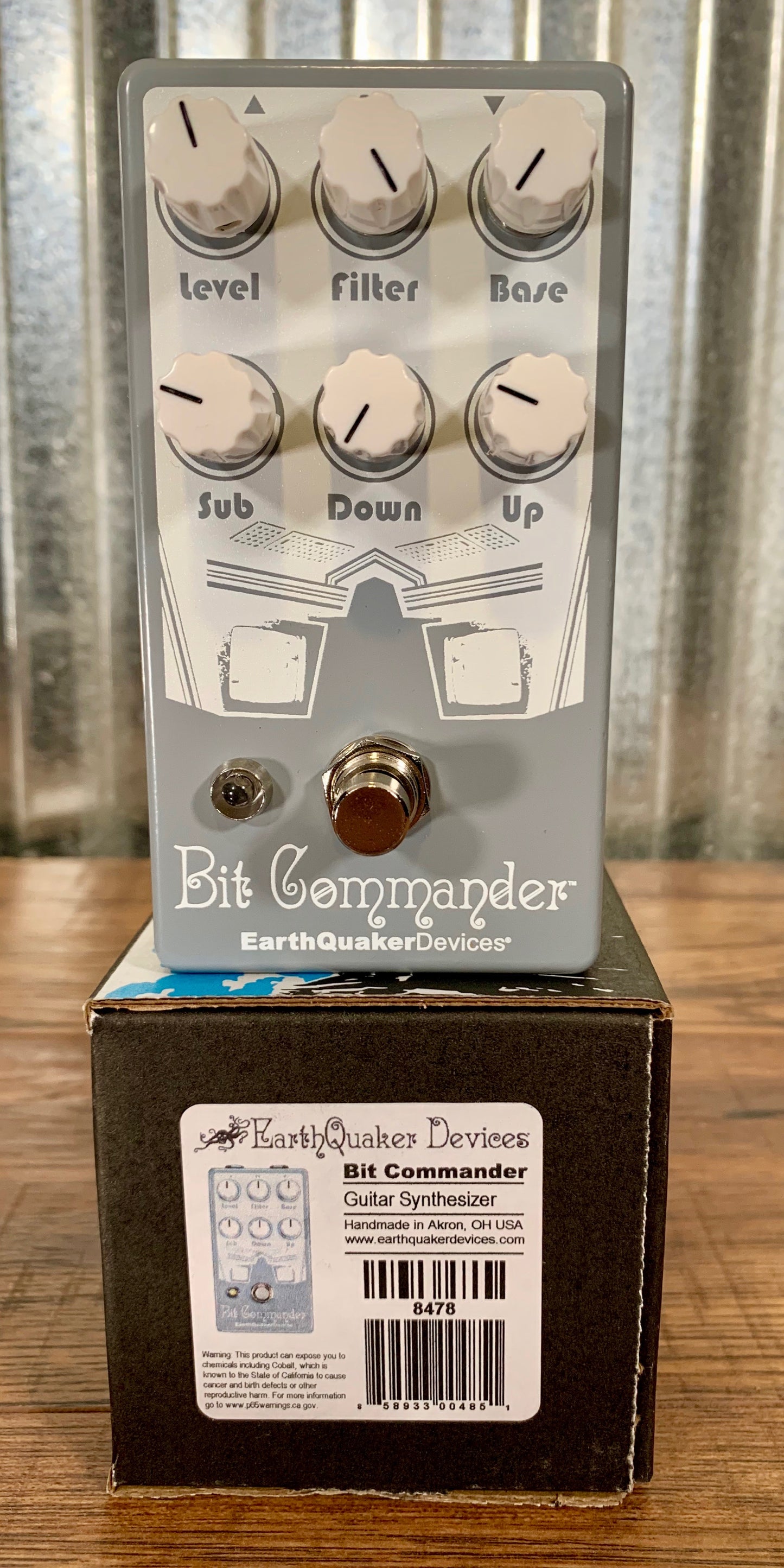 Earthquaker Devices EQD Bit Commander Octave Synth V2 Guitar Effect Pedal