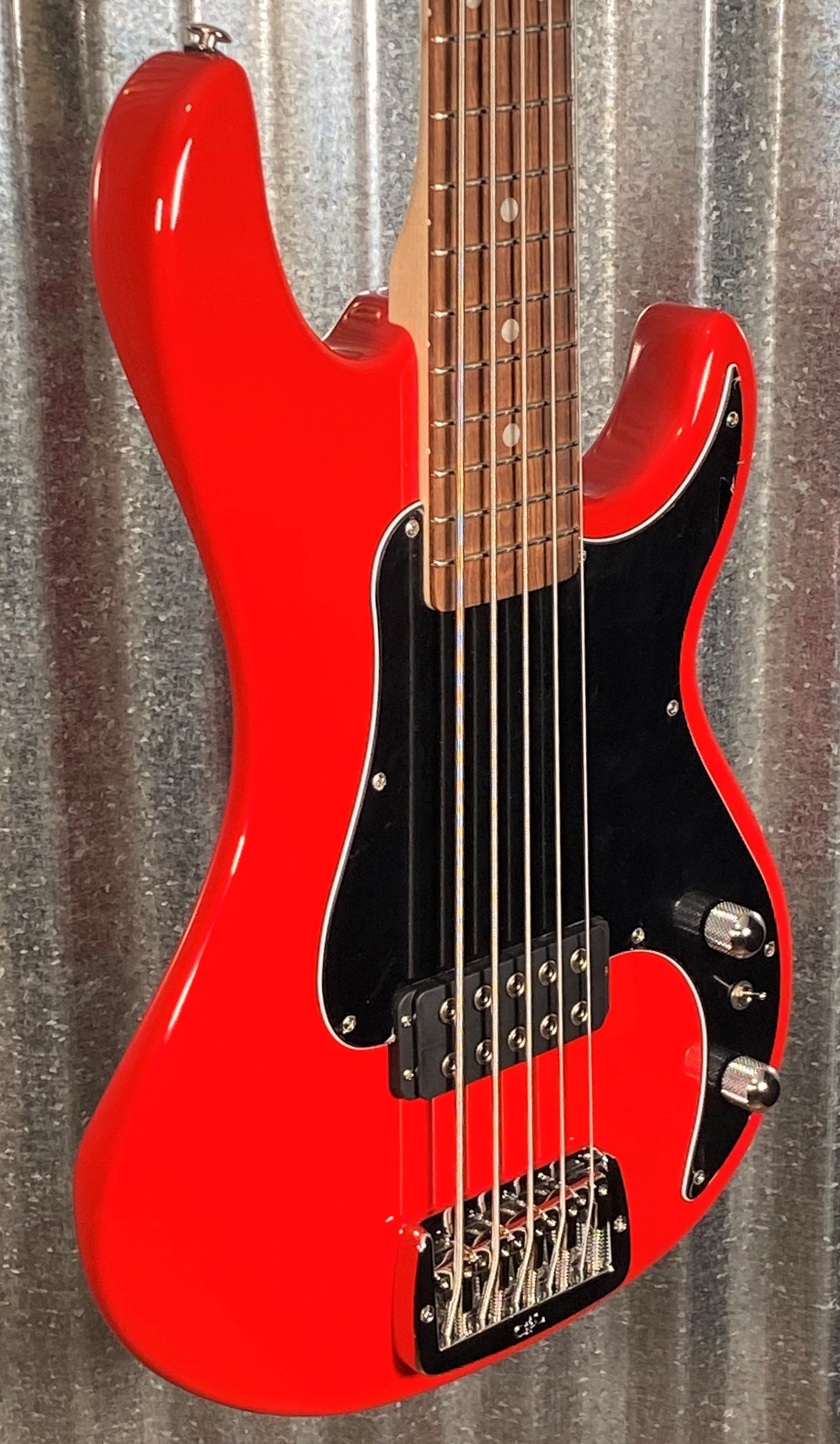 G&L USA Kiloton 5 String Rally Red Bass & Case #7085