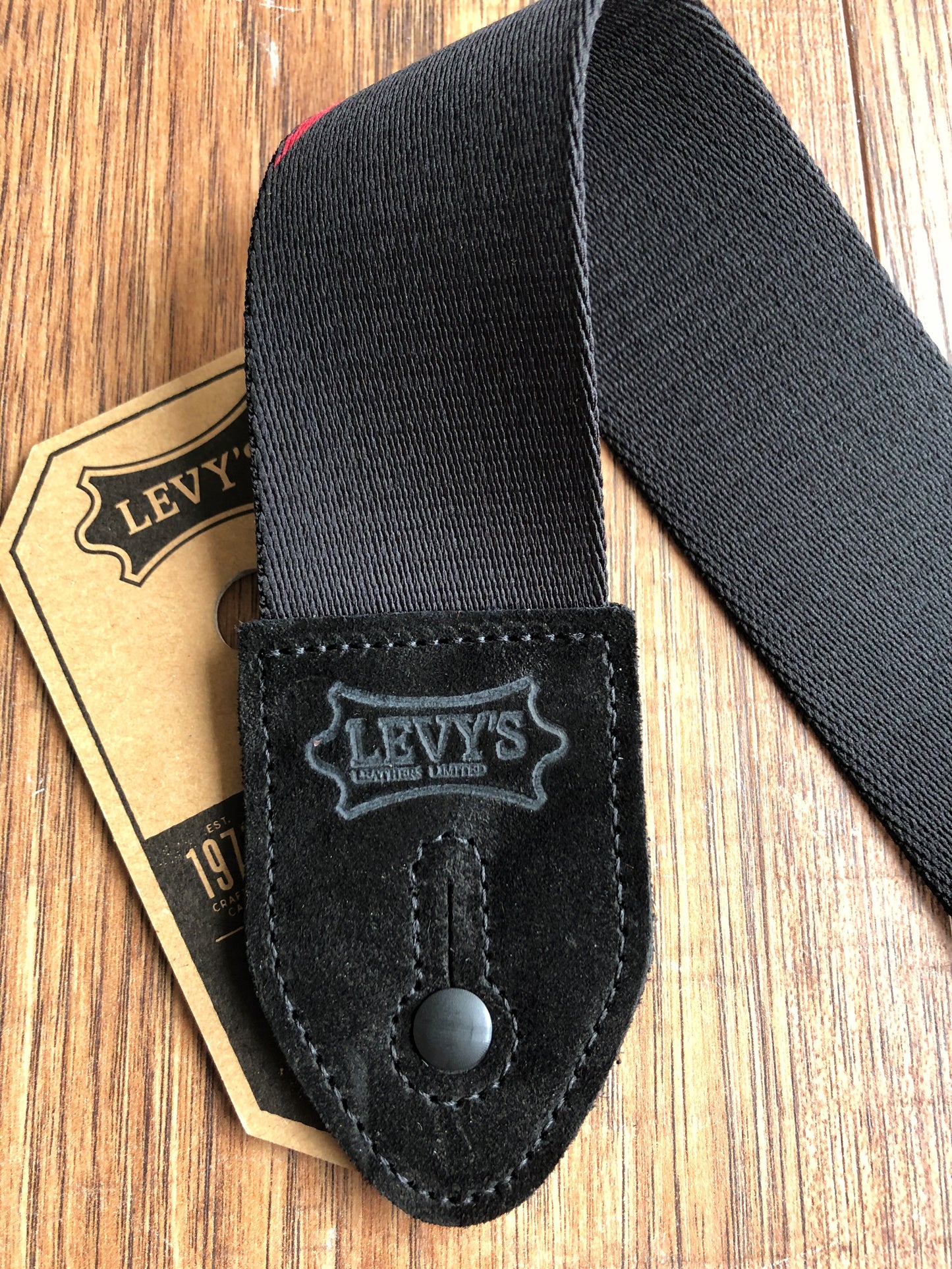 Levy's MPRB2-002 2" Adjustable Print Poly Guitar & Bass Strap Lightning Bolt Black