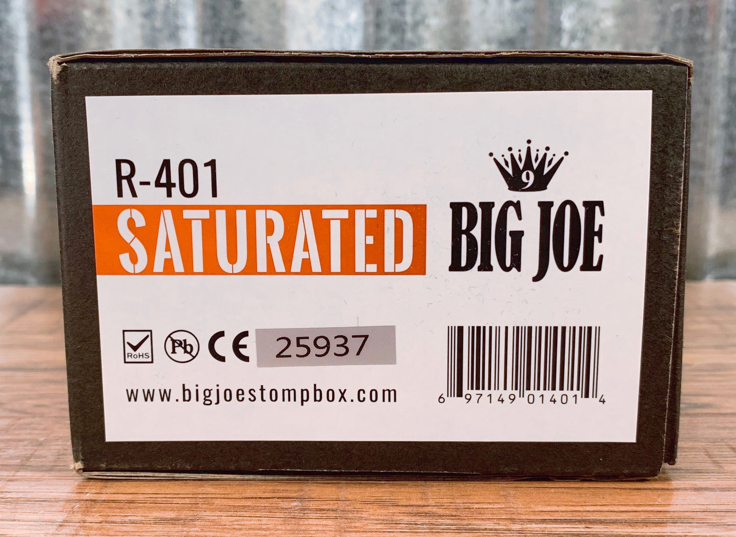 Big Joe Stomp Box Company Analog Saturated R-401 Raw Series Distortion Guitar Effects Pedal