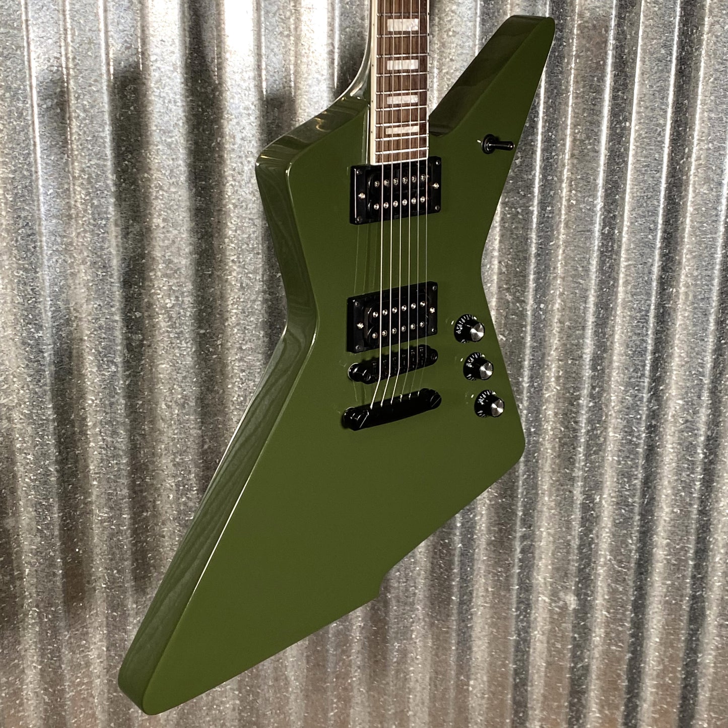 Westcreek Revenge Explorer Army Green Guitar #0266 Used