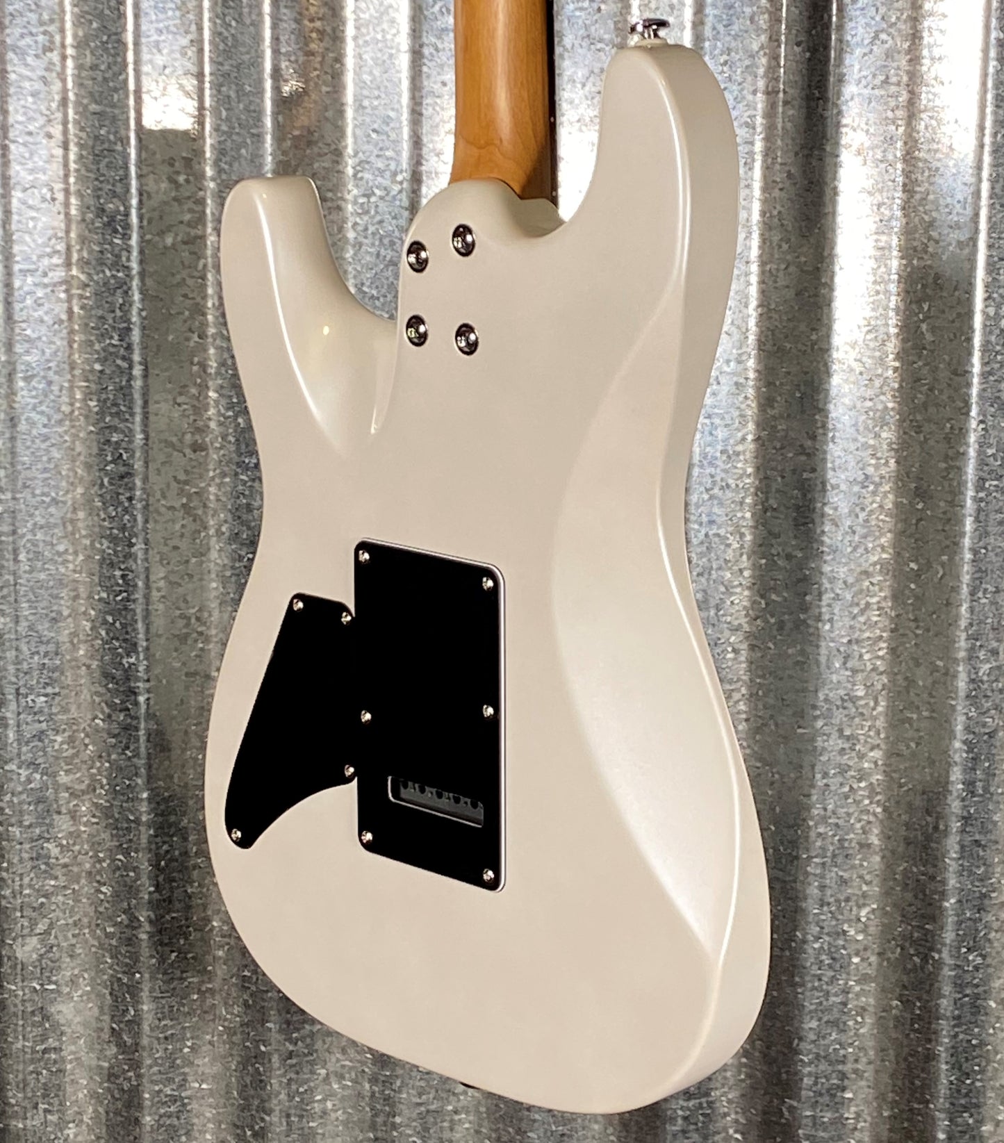 Musi Capricorn Fusion HSS Superstrat Pearl White Guitar #0130 Used