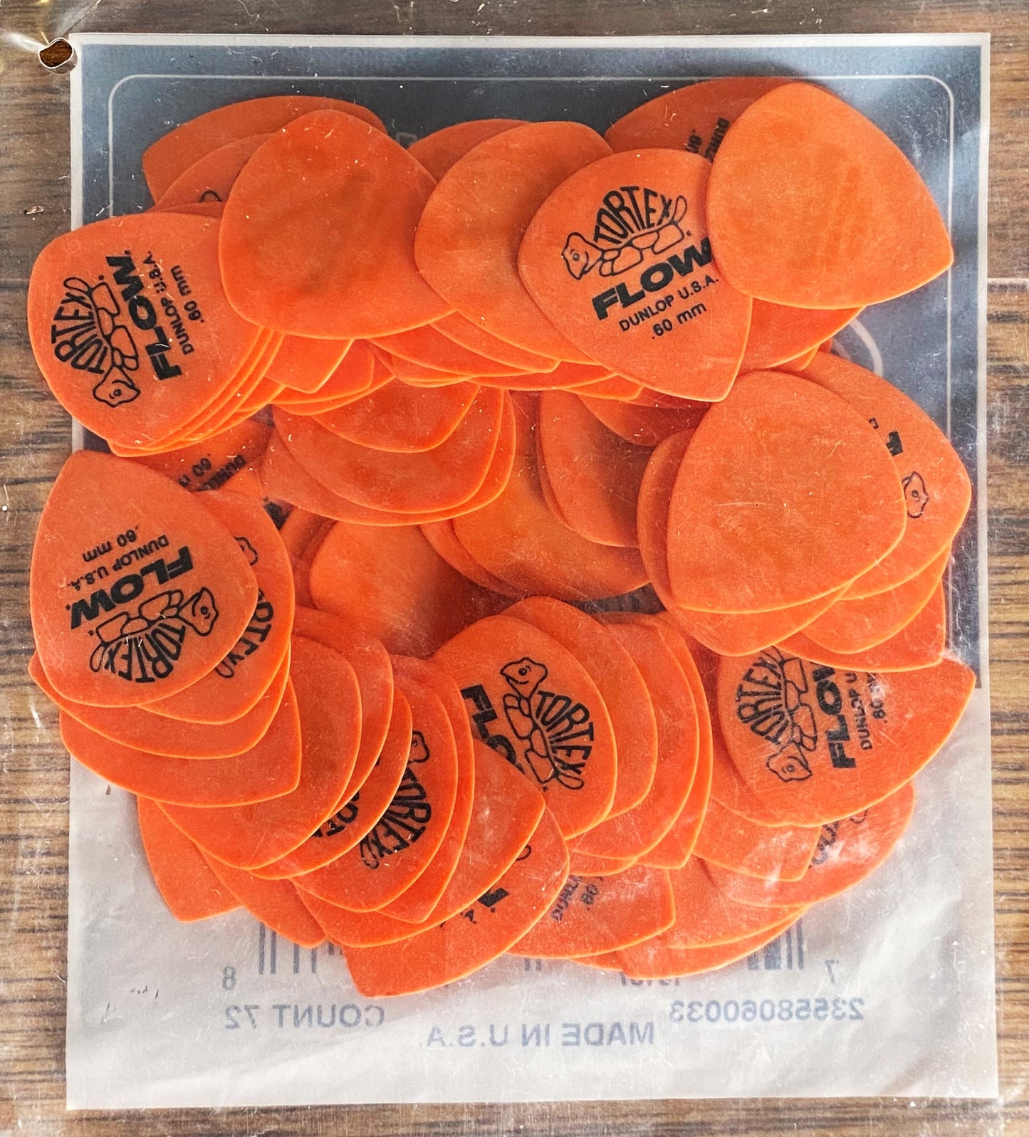 Dunlop 558-060 Tortex Flow Standard .60mm Bag 72 Count