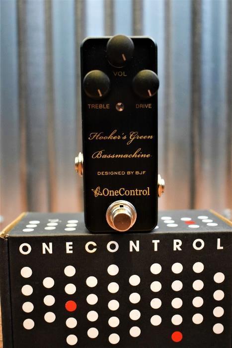 One Control BJF Hooker's Green Bassmachine Bass Guitar Preamp OD Effect Pedal