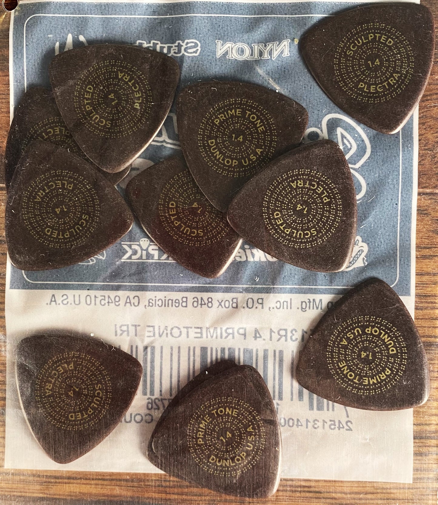 Dunlop 513-140 Primetone Triangle Smooth 1.4mm Guitar Pick Bag 12 Count