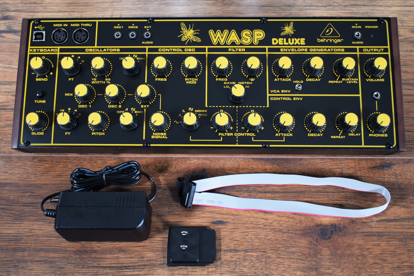 Behringer Wasp Deluxe Analog Synthesizer