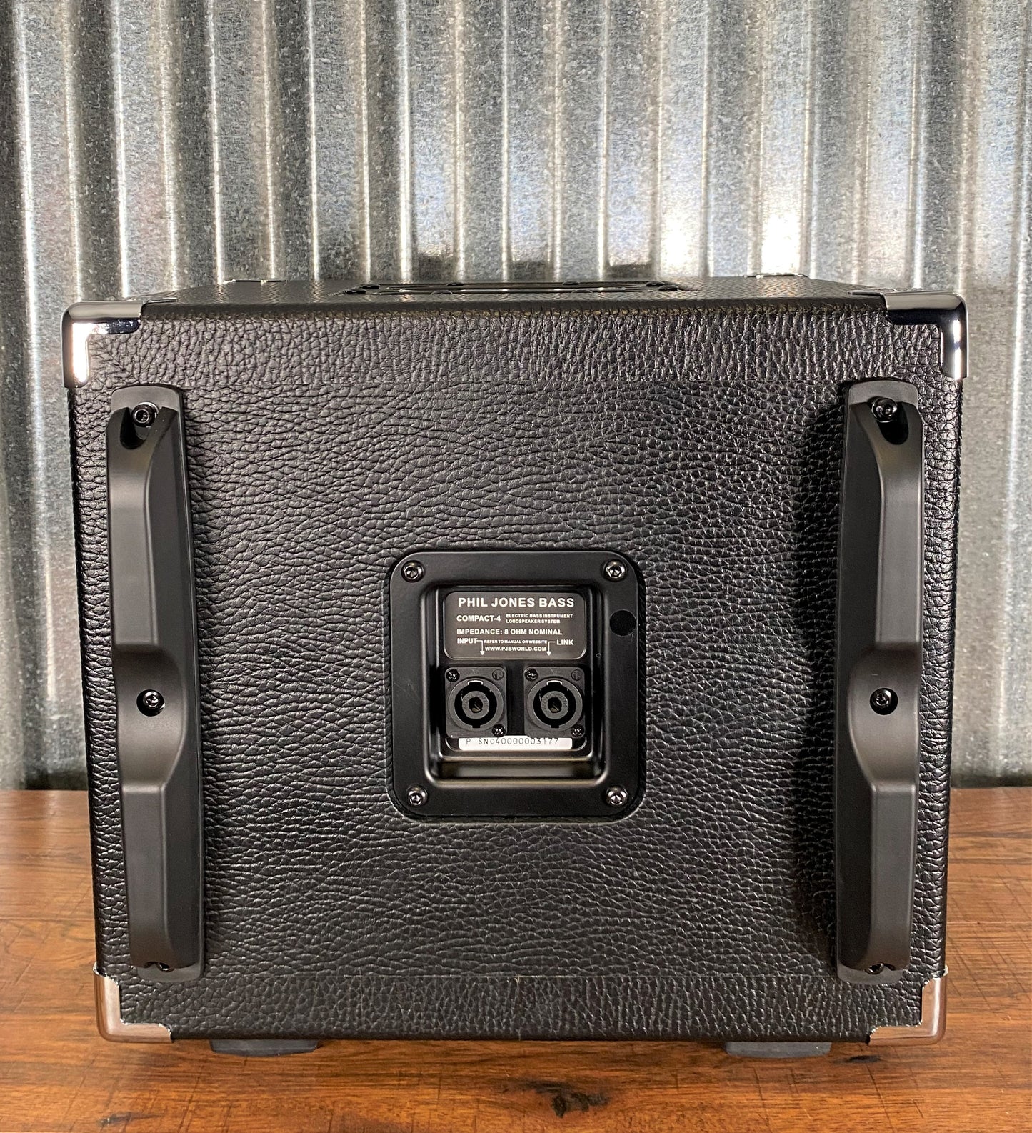 Phil Jones Bass C4 Piranha Compact 4 400 Watt 4 x 5" Bass Extension Speaker Cabinet 8 Ohm Black